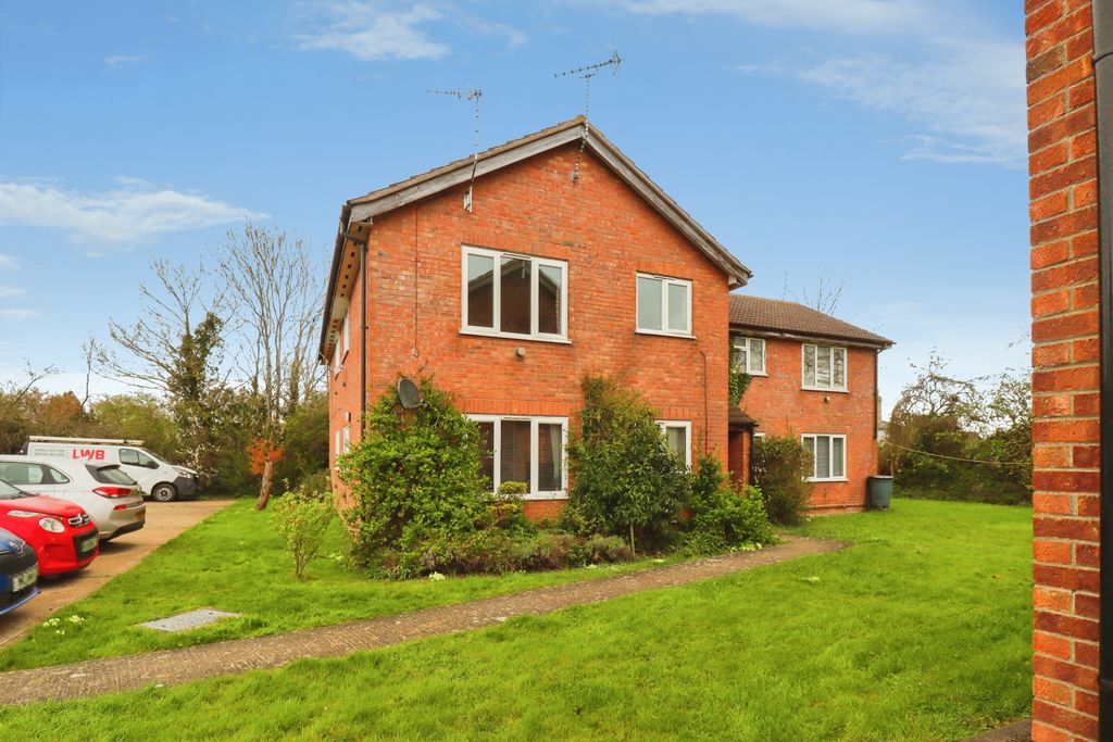 Additional image 18 of 1 bed flat for saleGainsborough Drive, Halesworth IP19