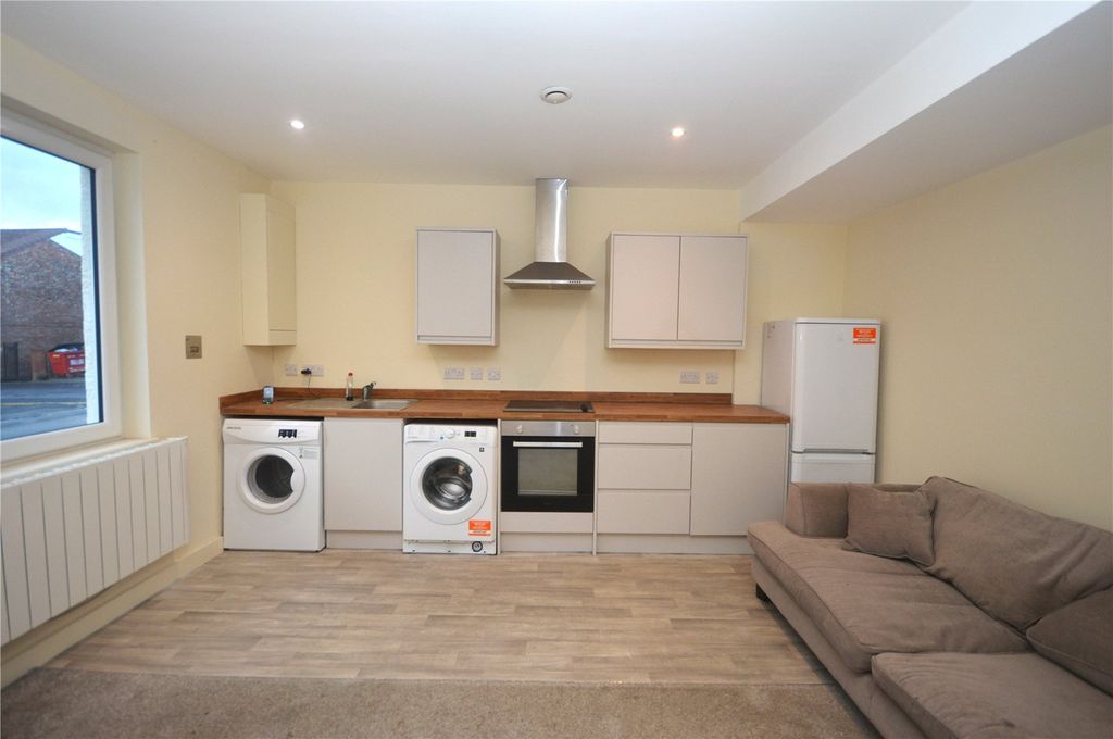 Property photo 2 of 6 Picture No. 02