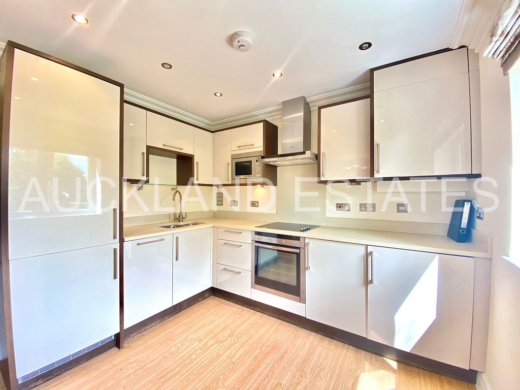 Property photo 3 of 13 Img_E9596