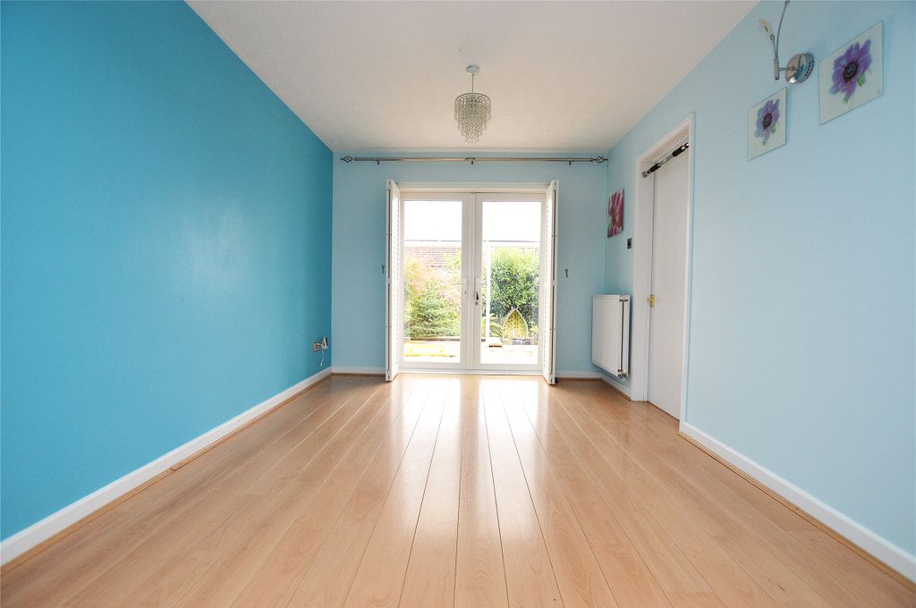 Property photo 3 of 16 Picture No. 50