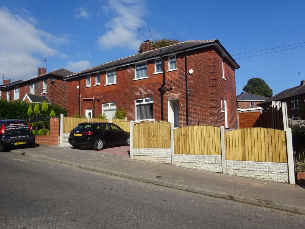 Property photo 1 of 9 External