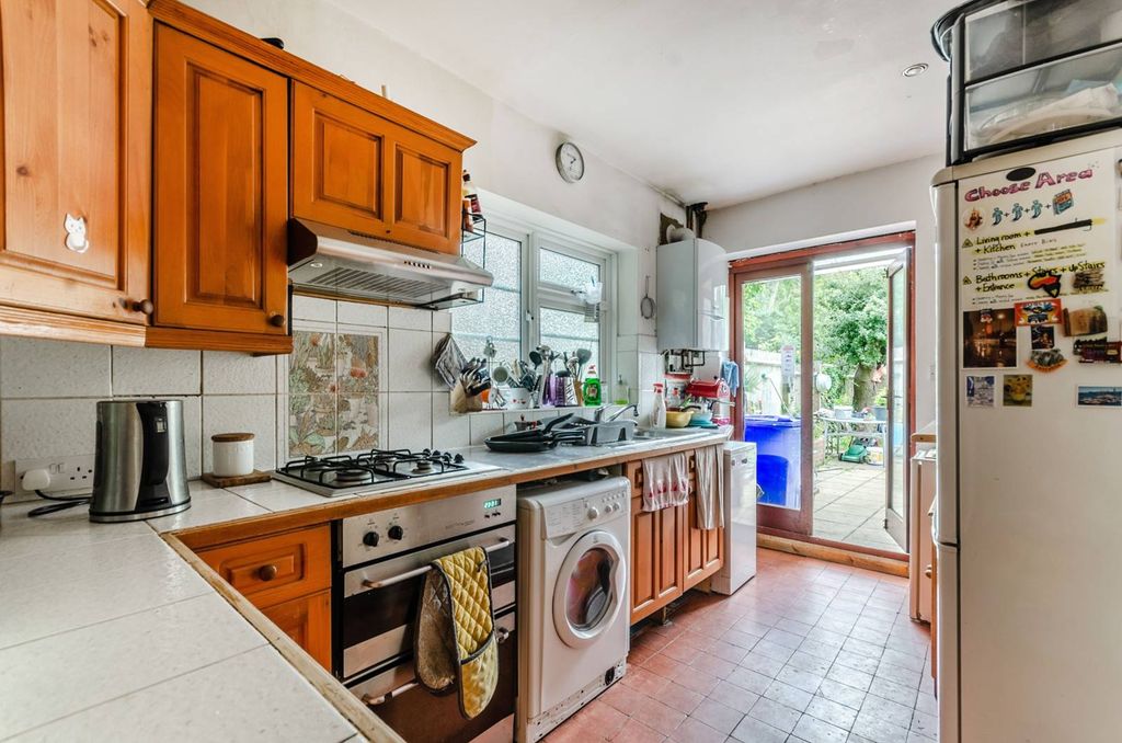 Property photo 3 of 10