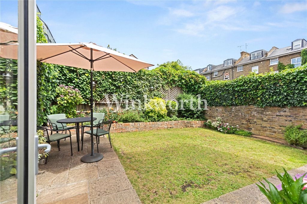 Property photo 3 of 18 Picture No. 03