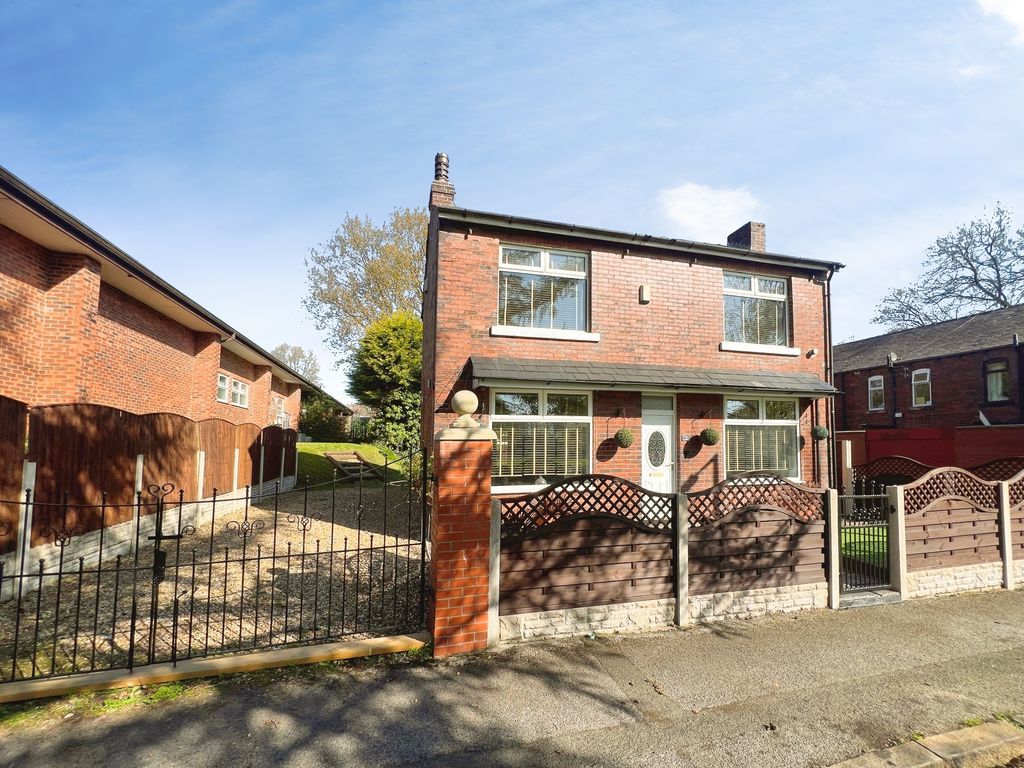 Property photo 1 of 20 External