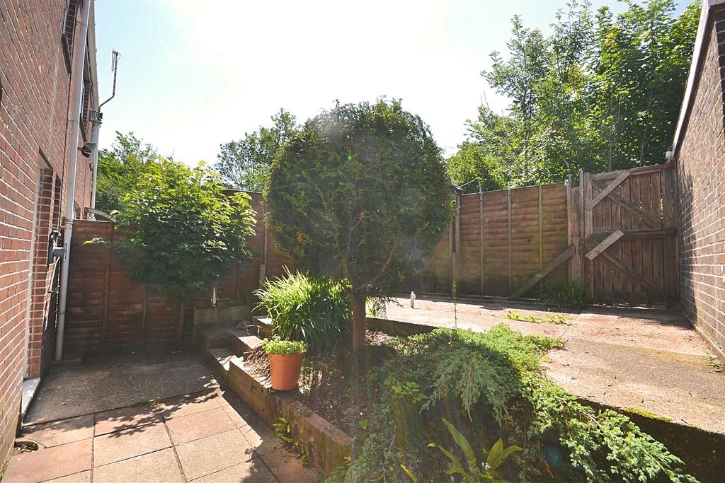 Property photo 2 of 14 43E.Png