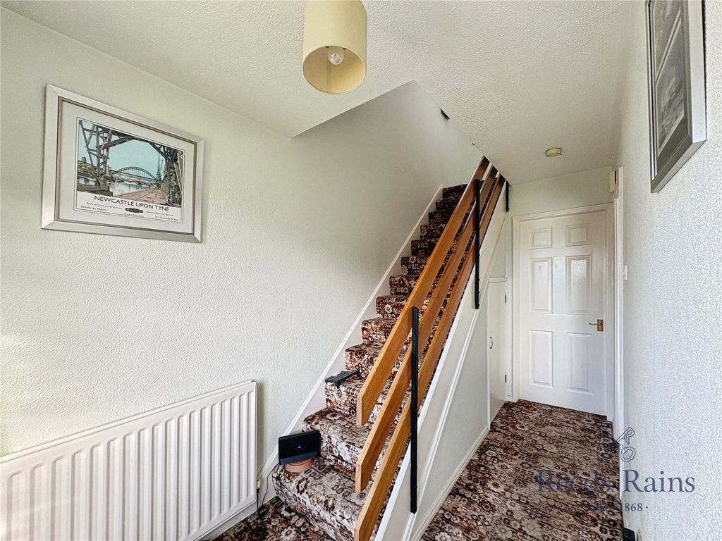 Property photo 3 of 12 Picture No. 06