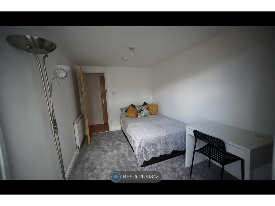 Property photo 3 of 6