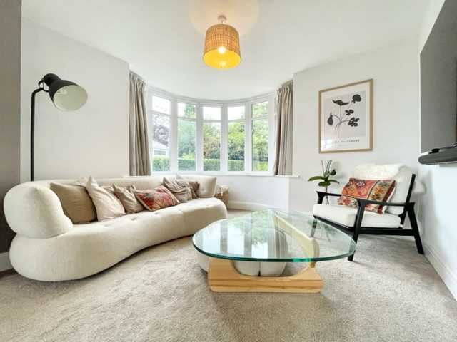 Property photo 3 of 32