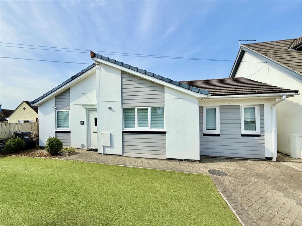 Property photo 1 of 15 Frnt_.Jpg