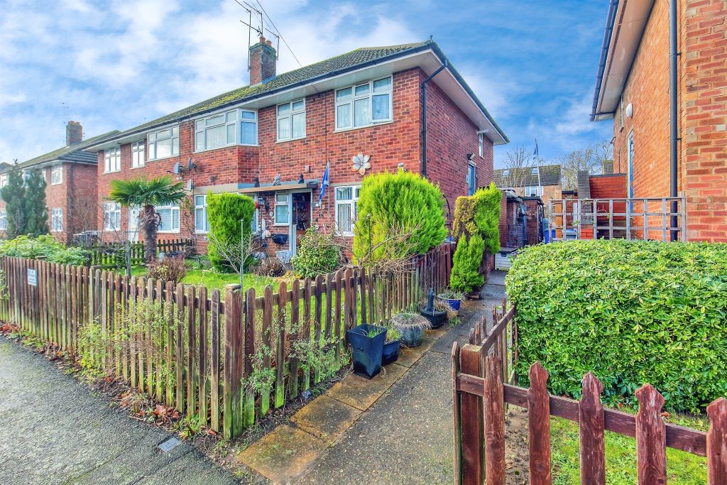 Property photo 1 of 16