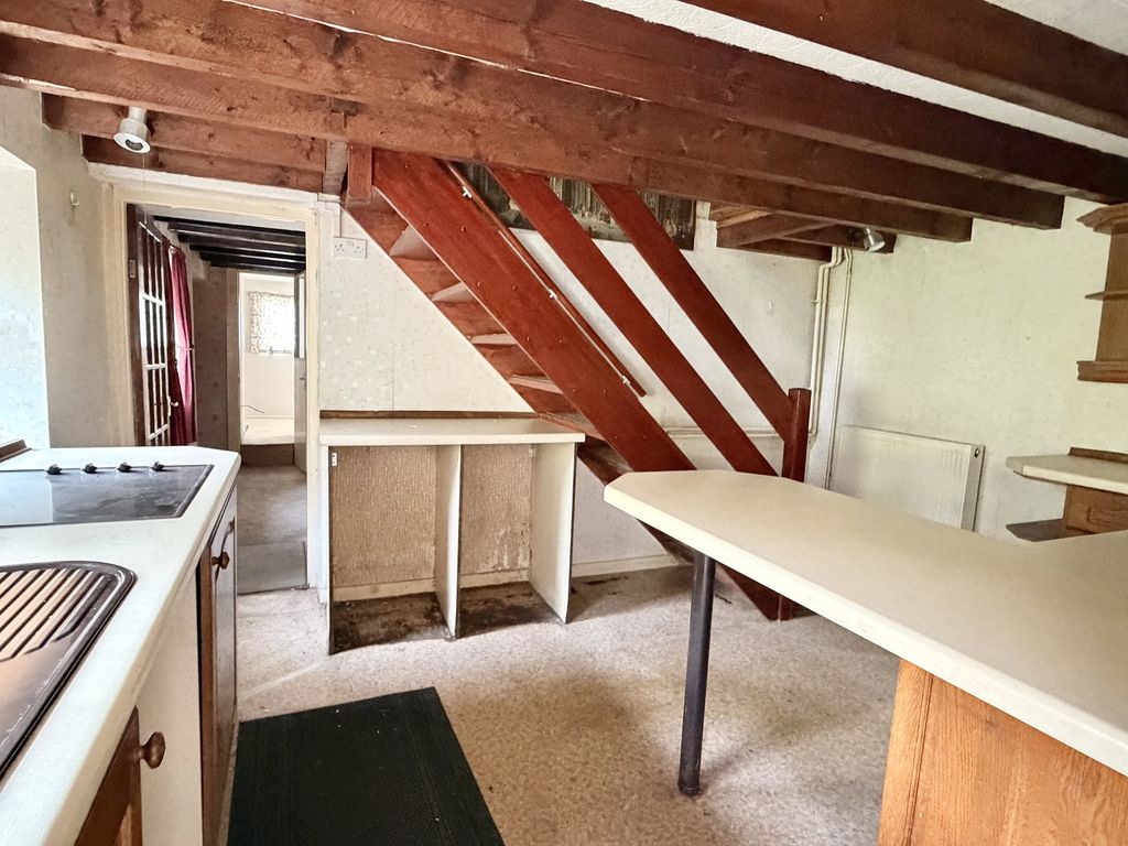 Property photo 2 of 14 Not Specified