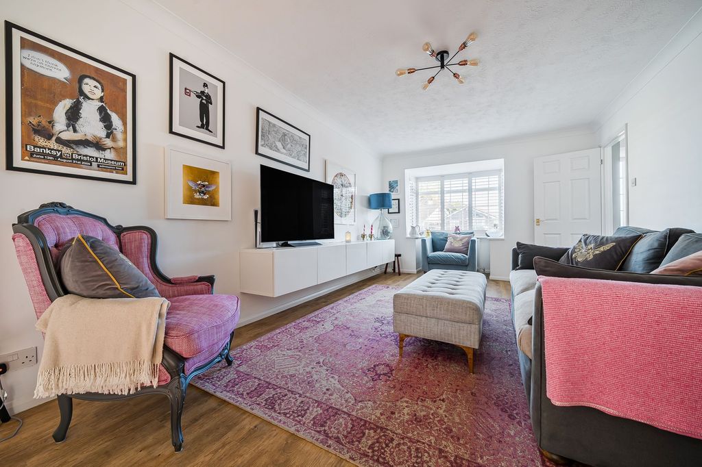 Property photo 2 of 16 Living Room/ Dining Room