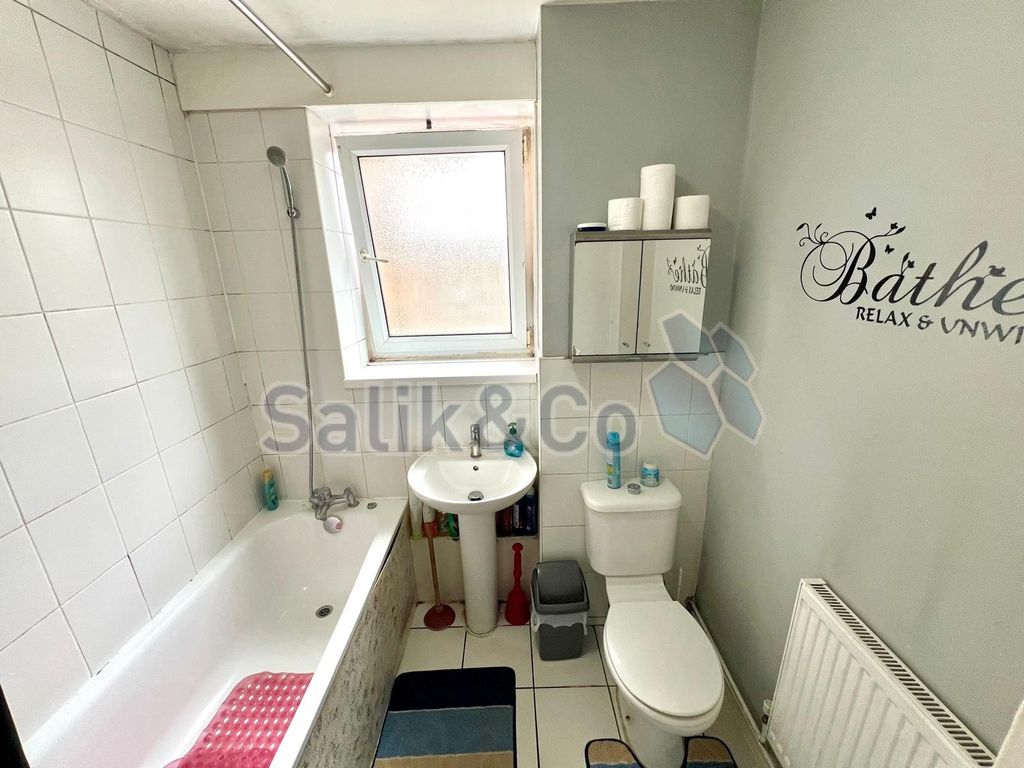 Property photo 3 of 7 Image 3