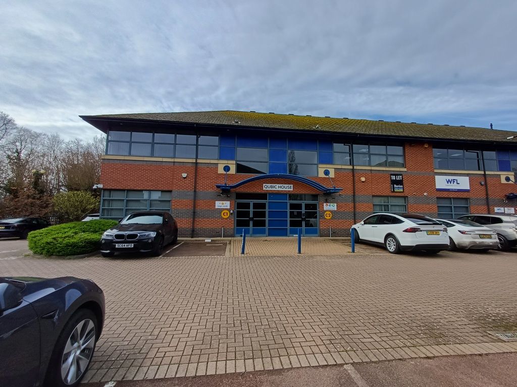 Property photo 1 of 7 Photo 6