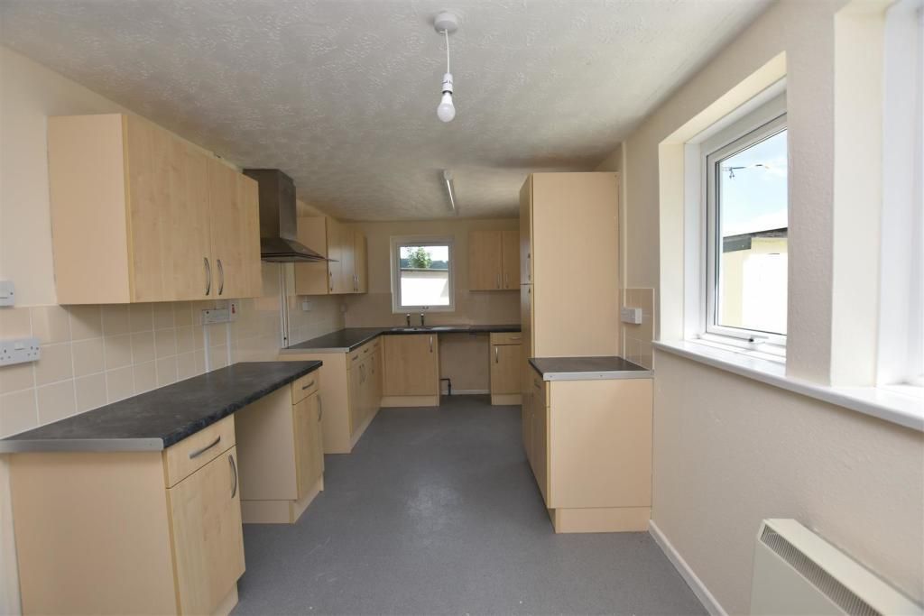 Property photo 3 of 8 Photo Description