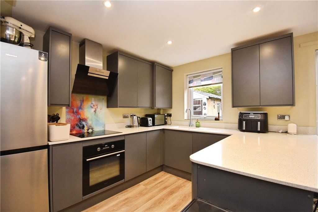 Property photo 3 of 12 Picture No. 02