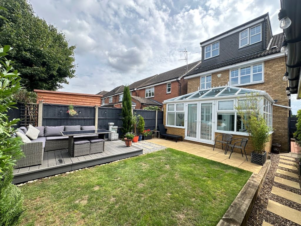 Property photo 2 of 25 4423251
