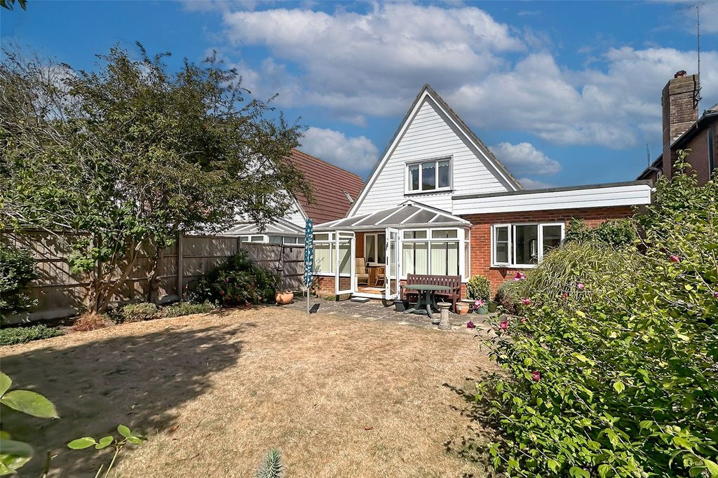 Property photo 2 of 21 Picture No. 03