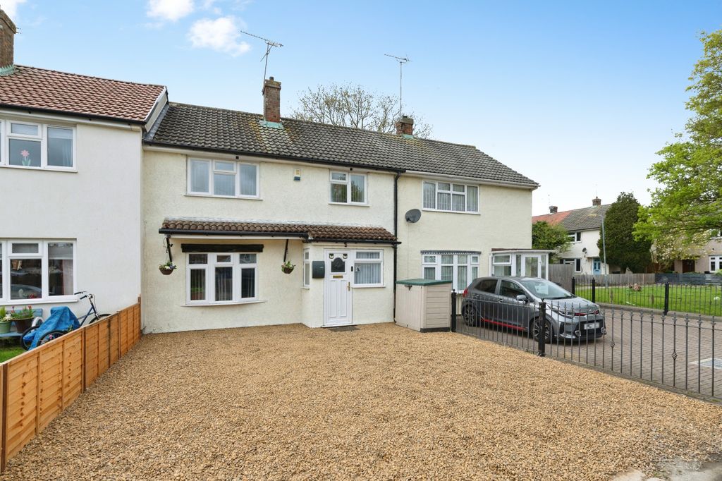 Property photo 1 of 16 Front View