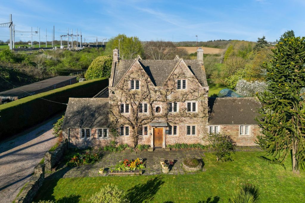 Property photo 1 of 26 Aerial Image