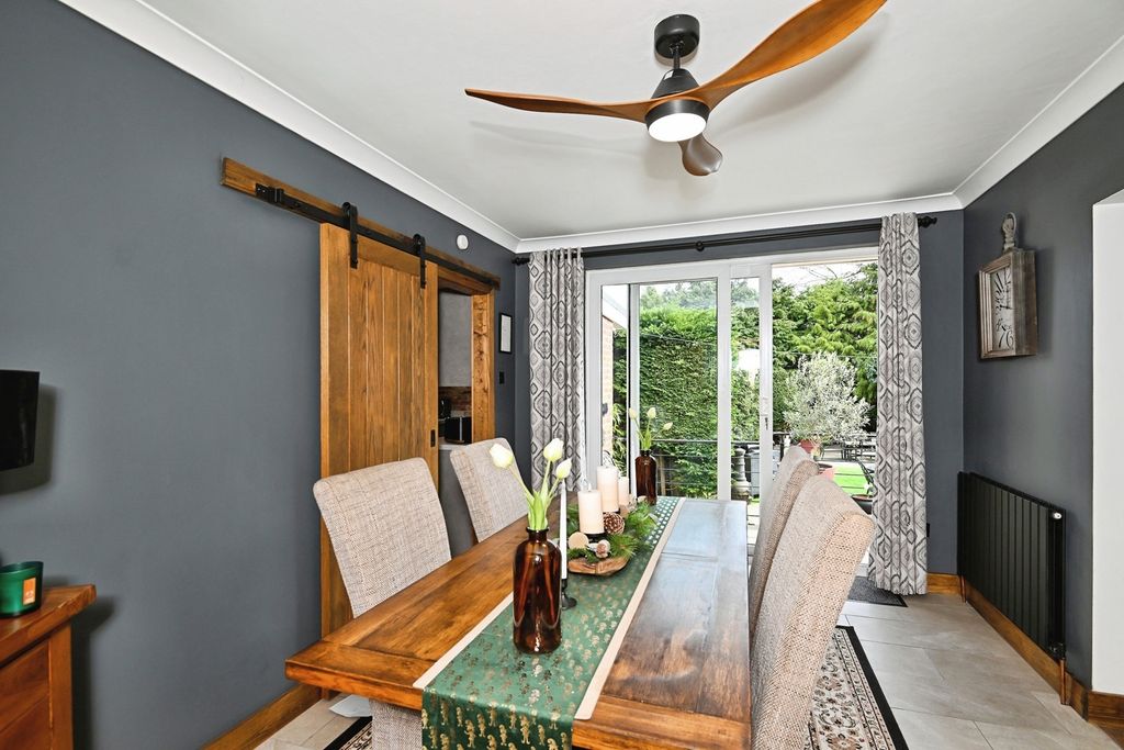 Property photo 3 of 20 Pbox-Img.Jpg
