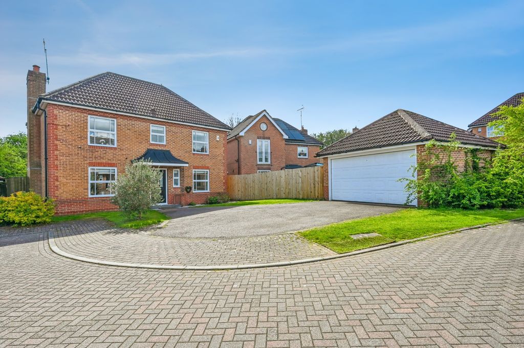 Property photo 1 of 15