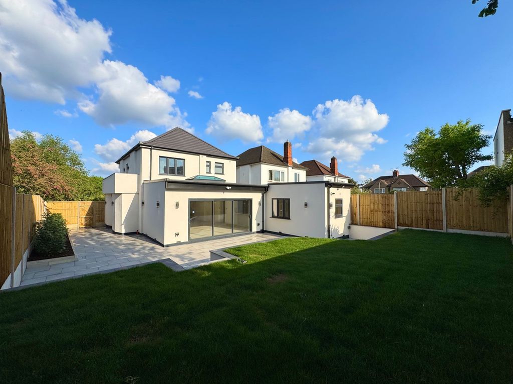 Additional image 5 of 4 bed detached house for saleHighview Avenue, Edgware HA8
