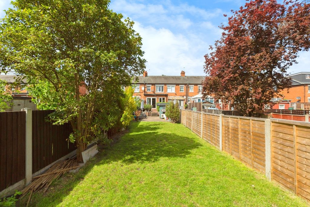 Property photo 2 of 17 Photo