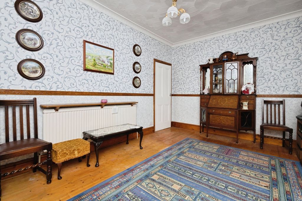 Property photo 3 of 20 Pbox-Img.Jpg