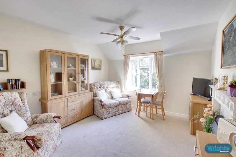 Property photo 2 of 13 Photo 1