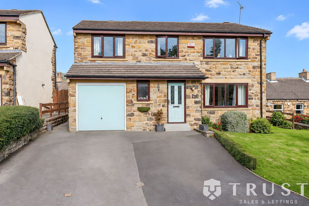 Property photo 1 of 42