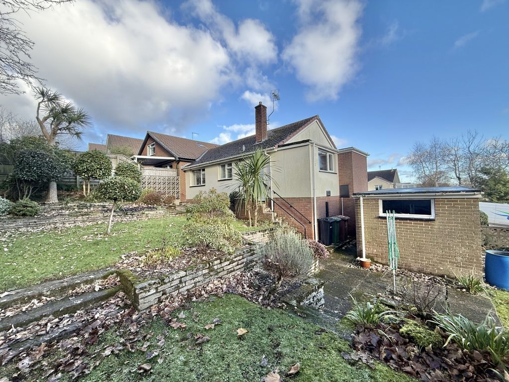 Property photo 2 of 21 Photo 3