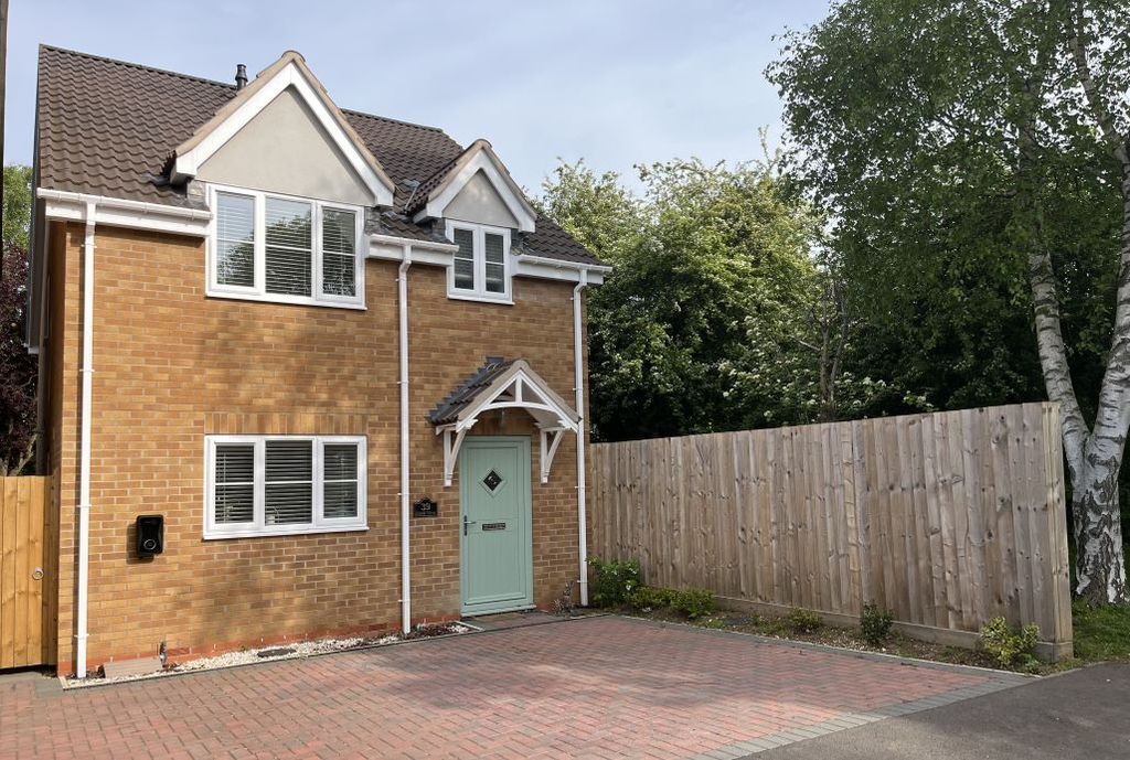 Property photo 1 of 22