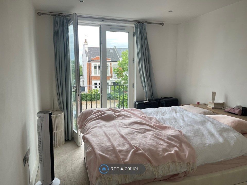 Property photo 2 of 6
