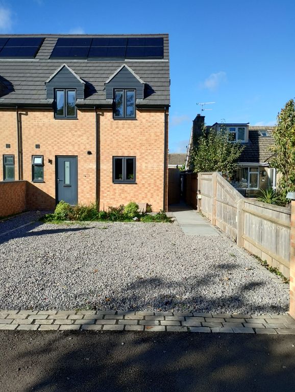 Property photo 2 of 13 Photo 1