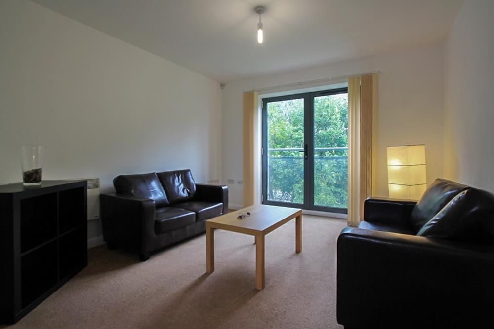 Property photo 2 of 6 30 Radyr 2.Jpg