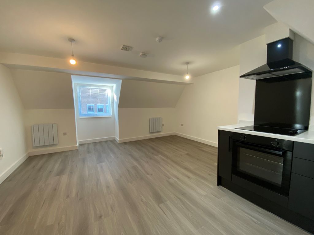 Property photo 3 of 6