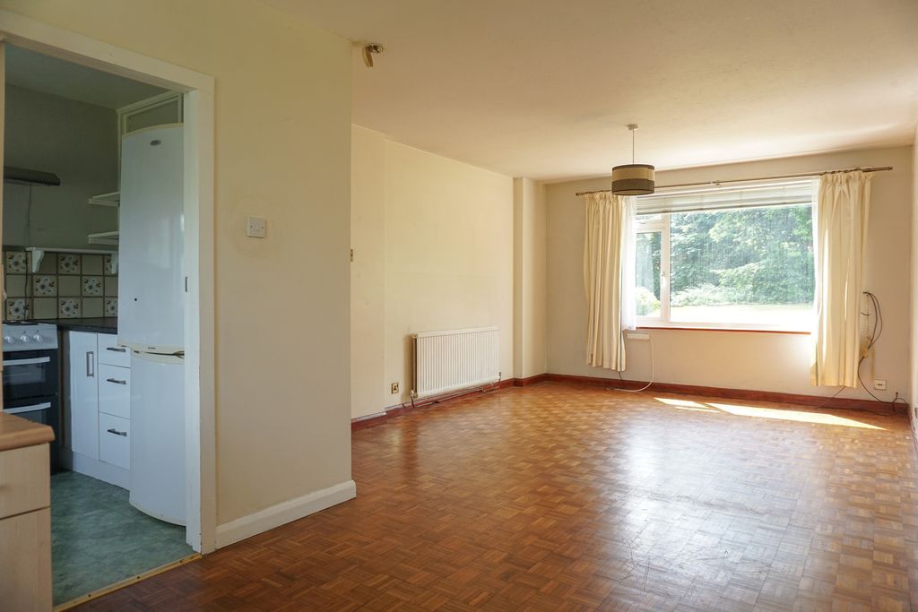 Property photo 2 of 18 Reception Room