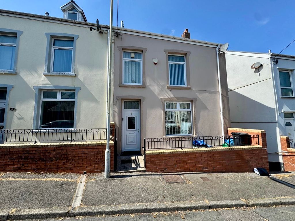 Property photo 1 of 22 d72324Eb-E877-4E1F-A899-Dbfa5Ac61616.Jpeg