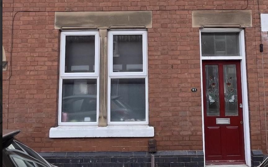 Property photo 2 of 24