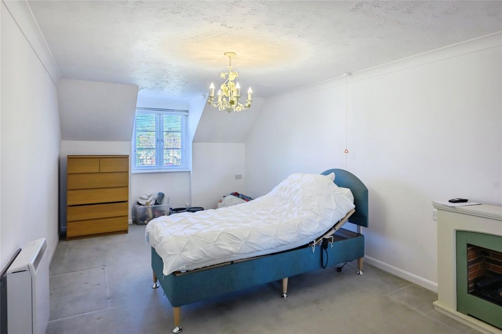 Property photo 3 of 15 Bedroom