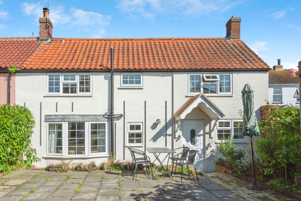 Property photo 2 of 17