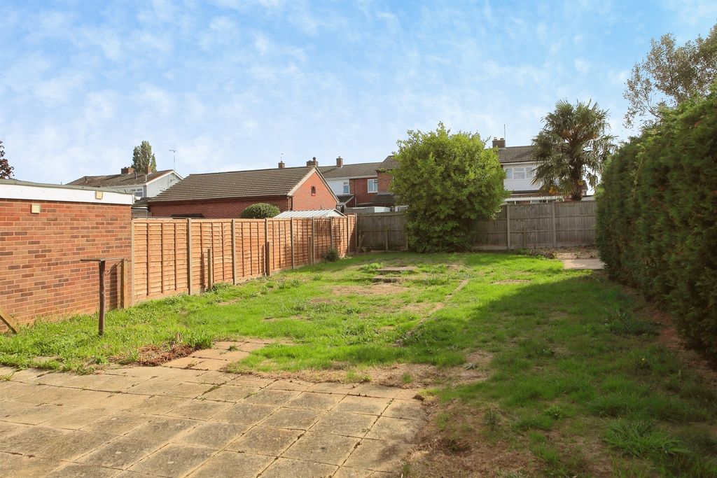 Property photo 3 of 14