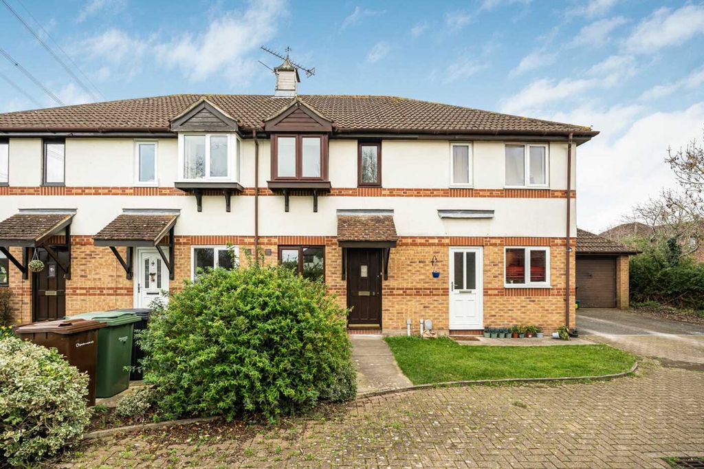 Property photo 1 of 8