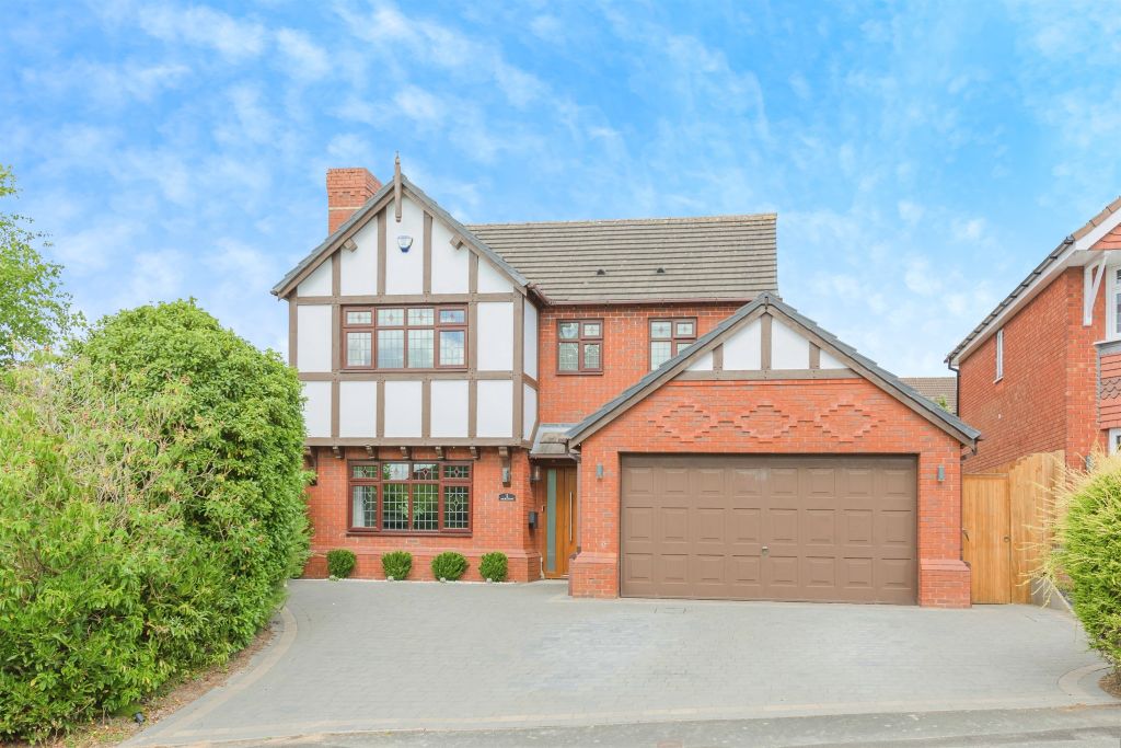Property photo 1 of 17