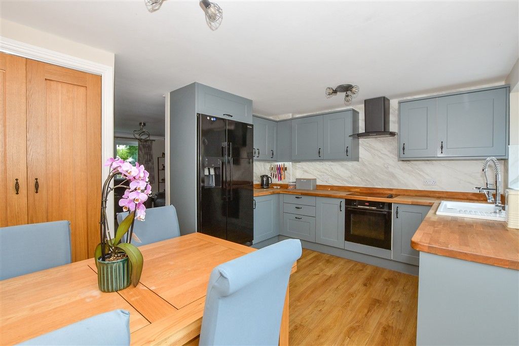 Property photo 3 of 10 Kitchen/Diner