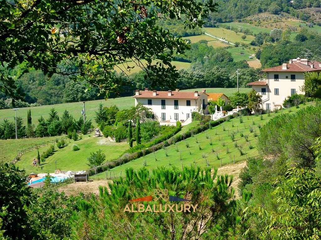 Property photo 2 of 29