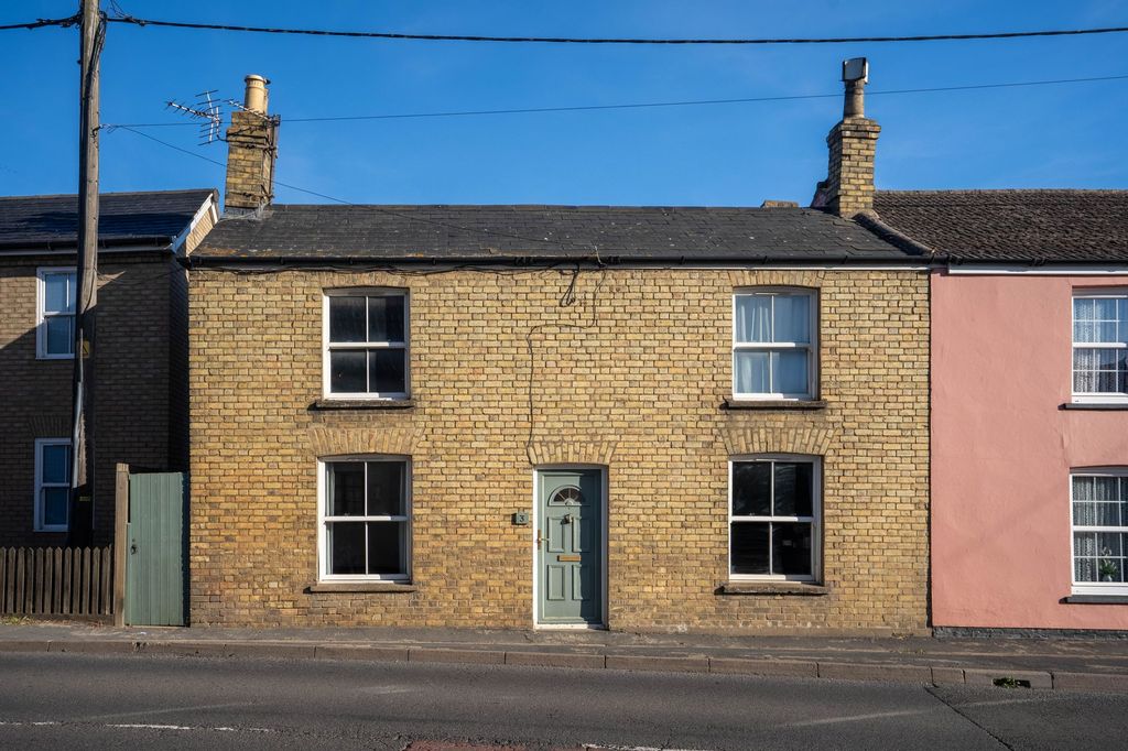 Property photo 1 of 10