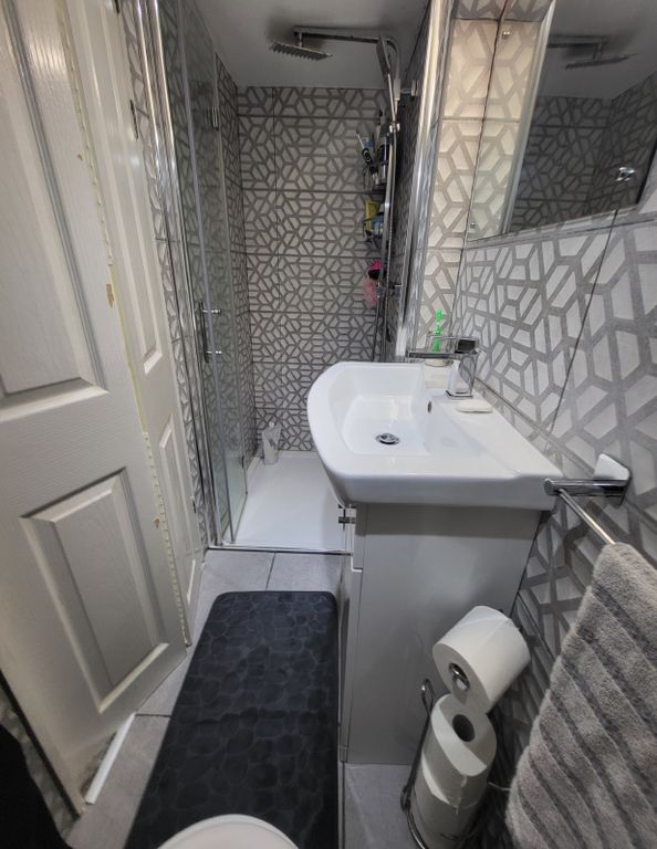 Property photo 2 of 10 Room