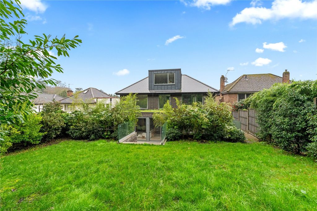 Property photo 2 of 19 Picture No. 46